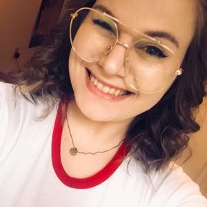 Meet your Posher, Maia